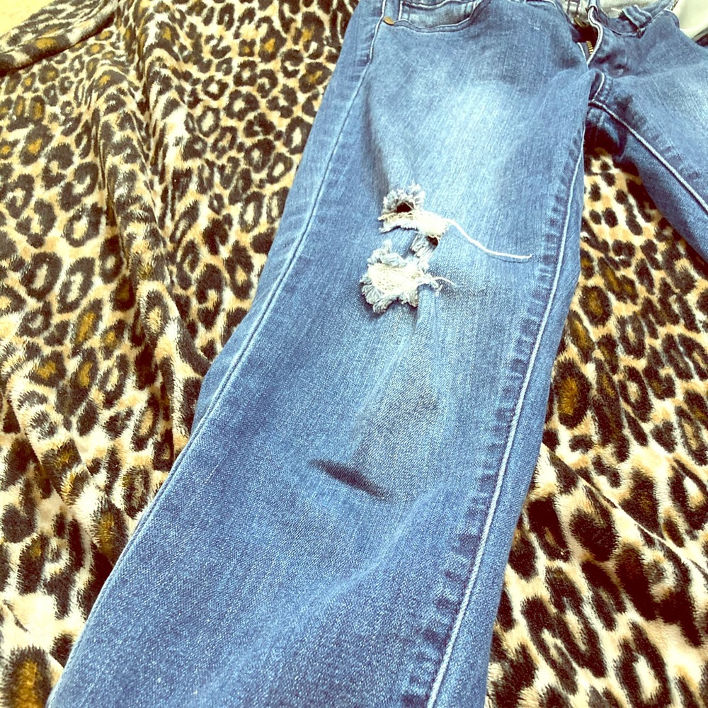 Trendy jeans